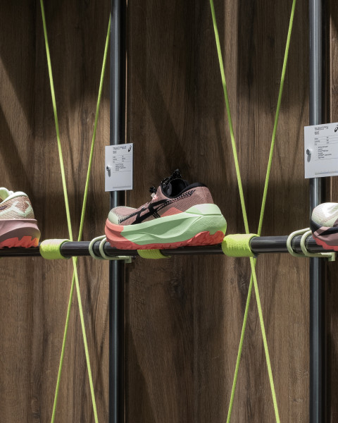 ASICS x UTMB