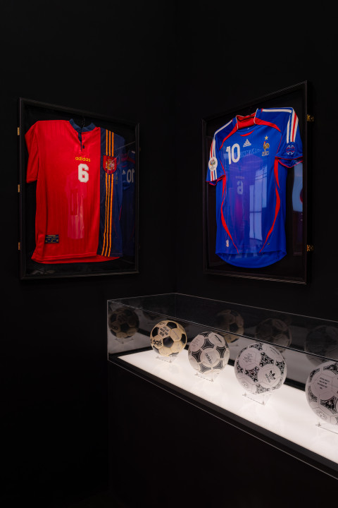 Fifa World Cup Trophy Tour x adidas