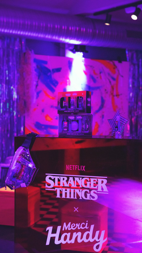 Merci Handy x Netflix