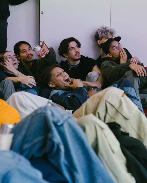 Reebok - Break’in Through