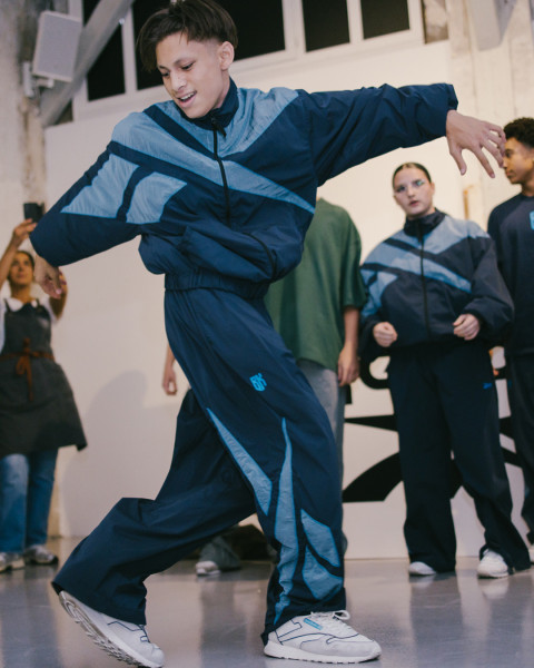 Reebok - Break’in Through